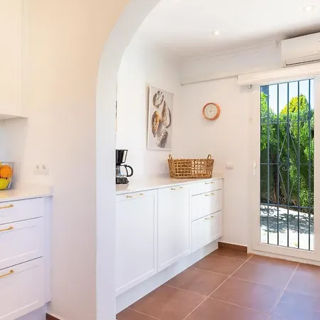 Villa - Golfside With Spectacular Ocean Views
