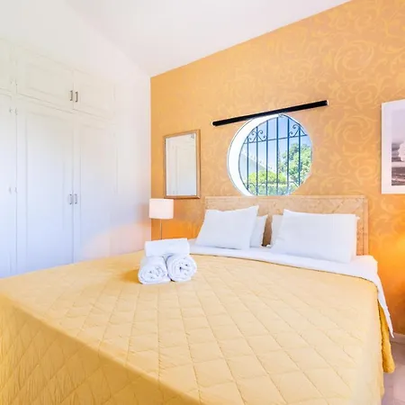 - Golfside With Spectacular Ocean Views Villa Cabopino
